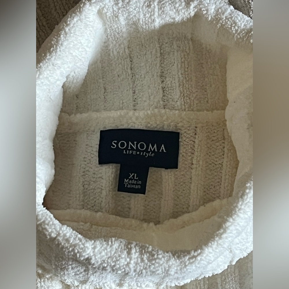 Sonoma Women's Cream, Tan & Blue soft & cozy Turtleneck Sweater. Size XL - Picture 5 of 7